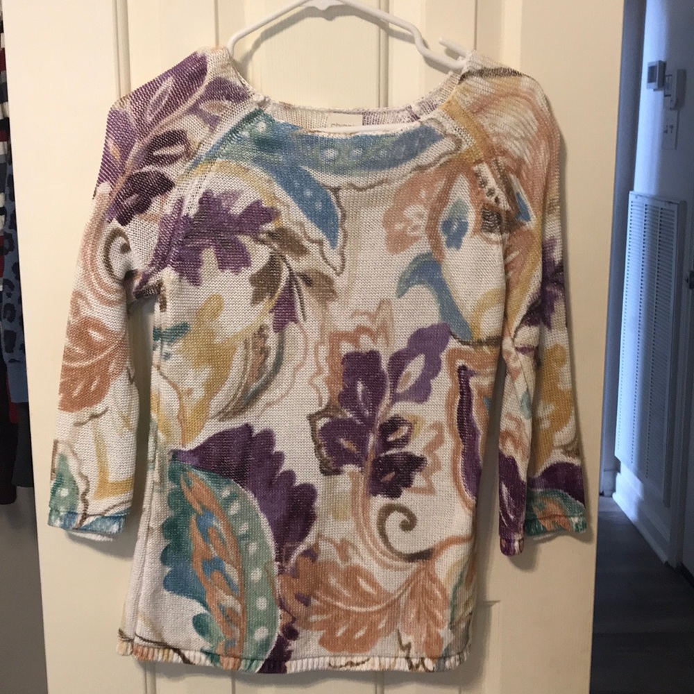 Mid sleeve knit blouse